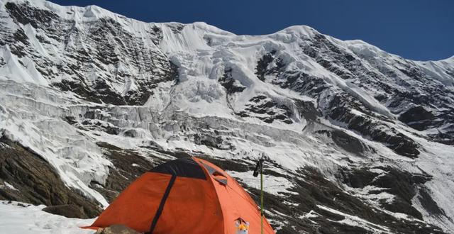 1989年中日17名登山精英集体遇难,7年后发现登山日记:我们错了