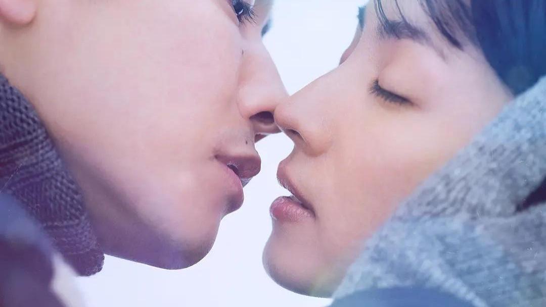 绫濑遥|国民女神，要结婚了？佐藤健绫濑遥被爆闪婚，同框综艺好嗑到哭！