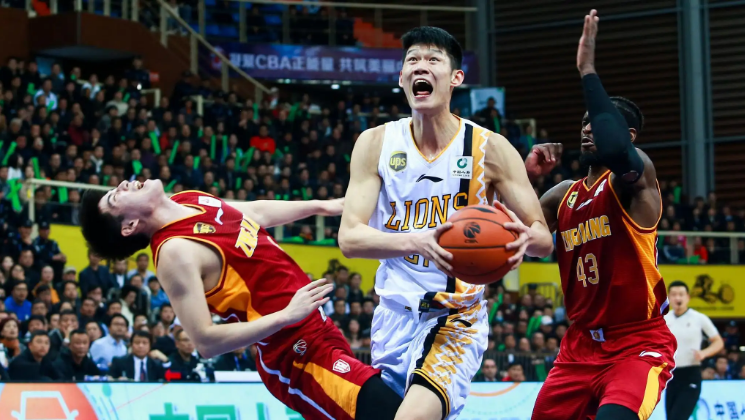 胡金秋|胡金秋！苦难中成长起来的MVP，因经济问题放弃清华附中，选择广厦