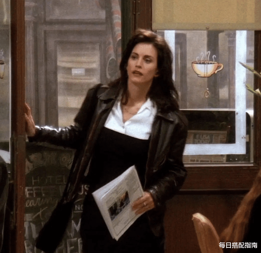 宿迁|《老友记》中“莫妮卡”的职场穿搭，二十多年后依旧很时髦