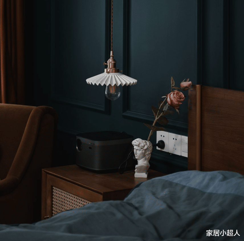 律政佳人的潮流之家，用浪漫赘述生活的语言，彰显独特的岁月