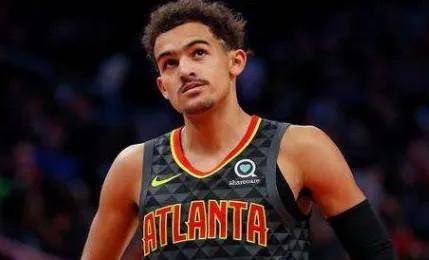 NBA午报:库里评历史首发五人组,格里娜被释放,欧文有望获新约