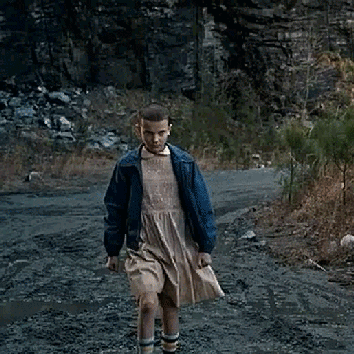 童星|欧美爆火小童星变金发女郎!18岁生日照惊呆网友:这是谁?