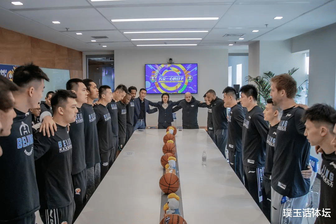 辽宁男篮|三消息！秦晓雯正式表态，辽篮安装顶级斗屏，郭士强杨鸣或再联手
