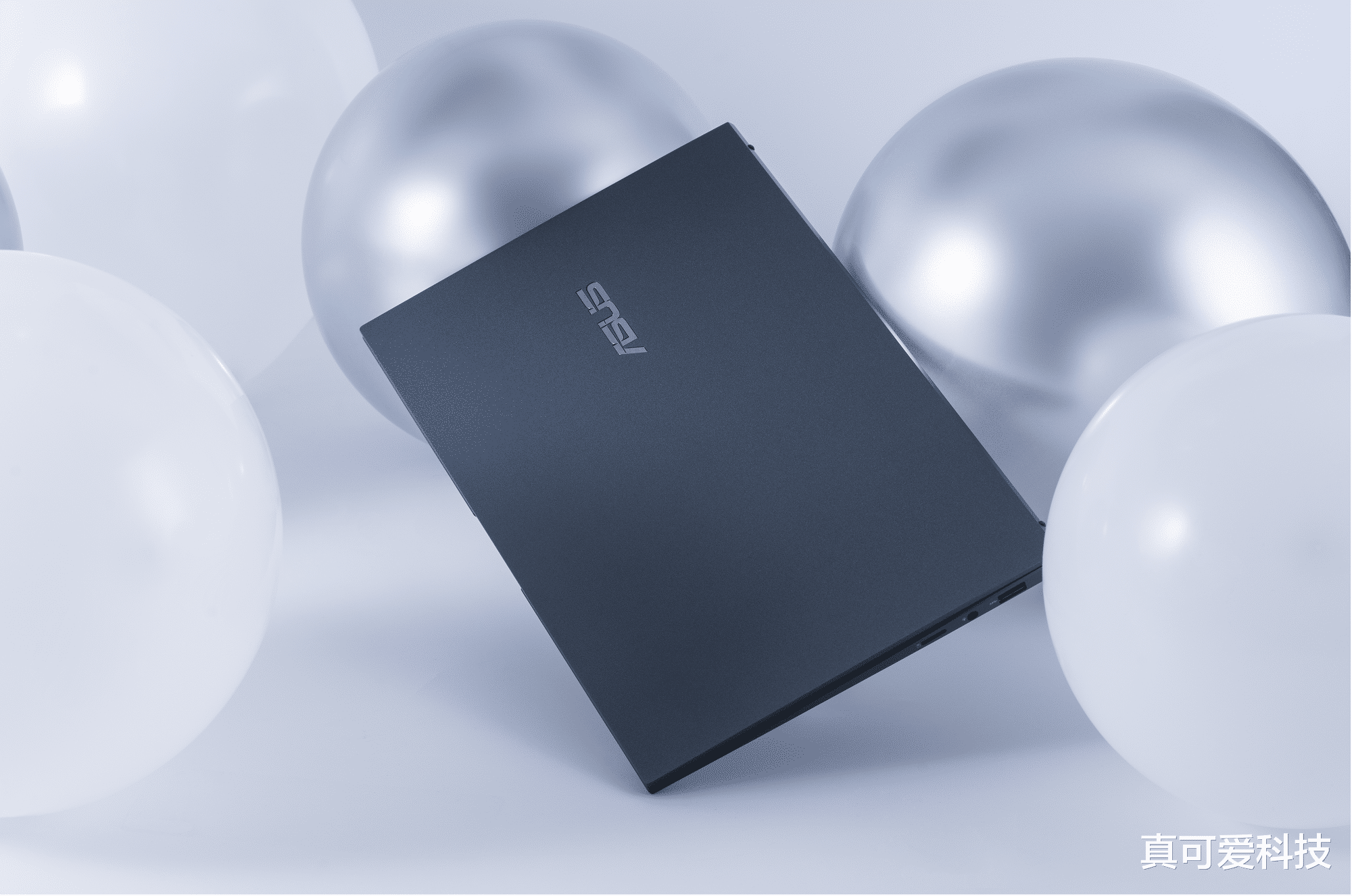 凌锋|950g超便携笔记本迎来冰点价！华硕灵耀X凌锋最低5999元拿回家