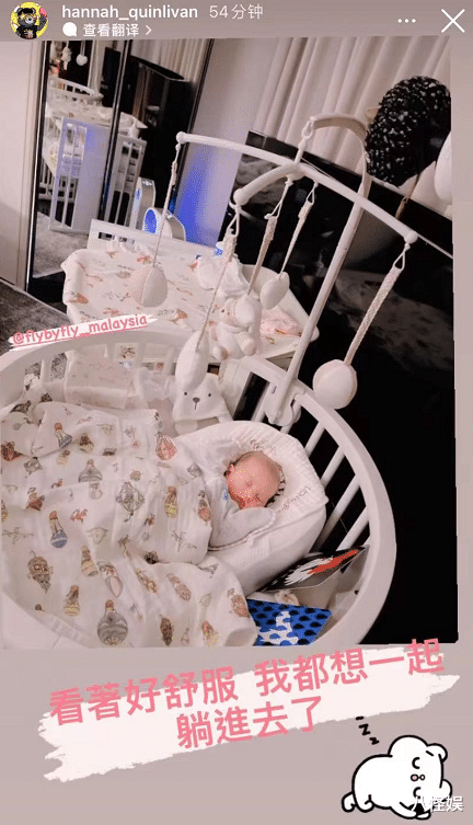 昆凌|昆凌晒三胎女儿萌照，小公主歪头酣睡肌肤粉嫩，越长越像周杰伦