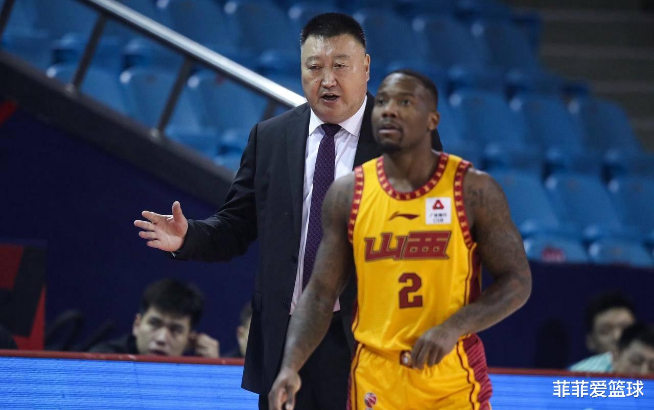 李春江|CBA最佳教练惹争议！名嘴怒批评选太扯：为何杨鸣、李春江落选？