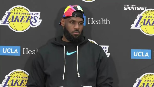 费内巴切|詹姆斯你太狠了！NBA尘封了75年的纪录，就这样被你打破了