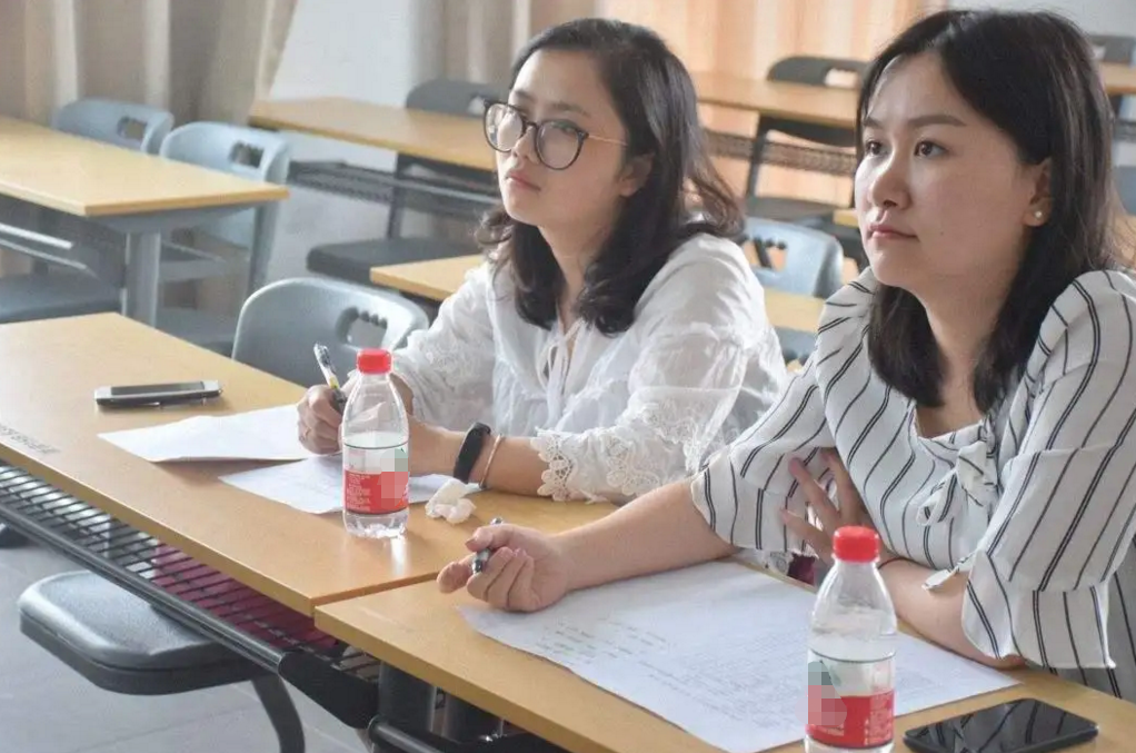 求职|适合女生选择的四大专业，就业率高且发展好，报考的学生有眼光