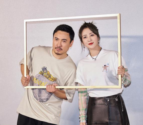 马丽|一个舞台上的搭档，一个生活中的伴侣，沈腾娶王琦，马丽嫁许文赫