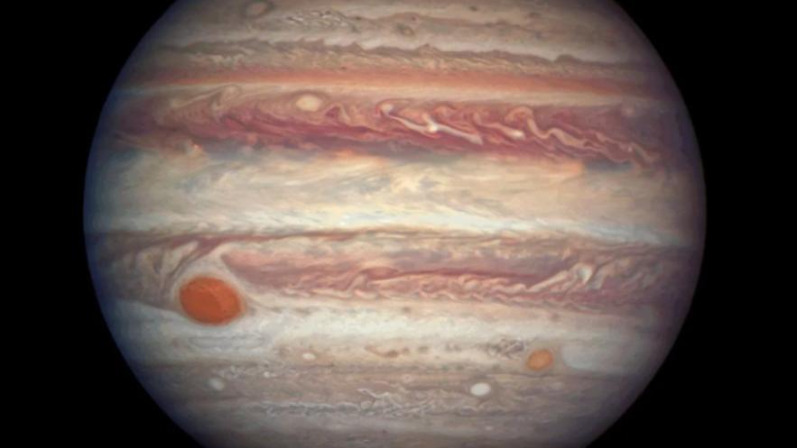 木星有多可怕？内部环境极其恐怖，光是一个风暴就能放下3个地球