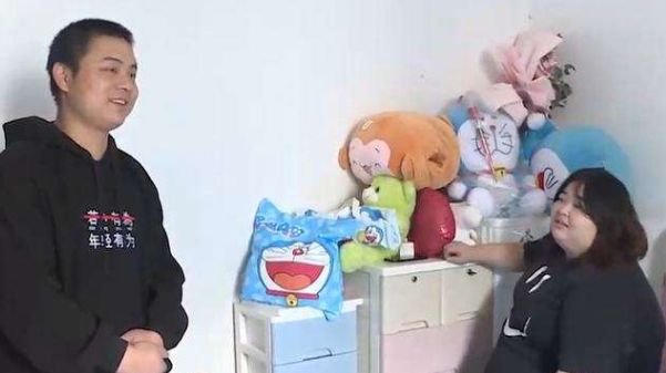 春夏穿搭 320斤女子给丈夫生孩子，冒险切胃减肥，差点下不来手术台！