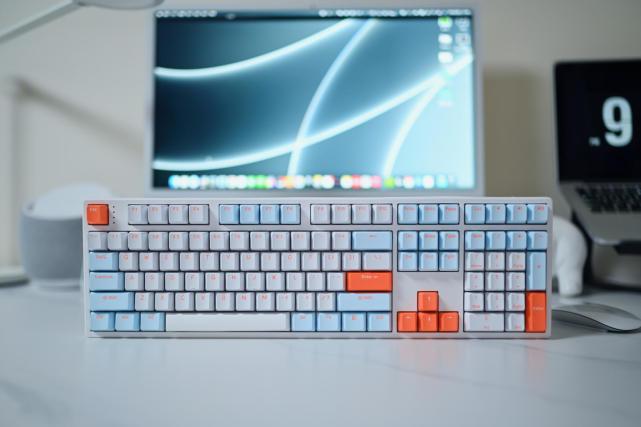 |白?「白色控」不可错过的桌面好物分享评测