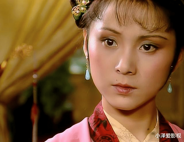 晴雯|同样是演“晴雯”,把安雯和杨幂放在一起看,差距就出来了