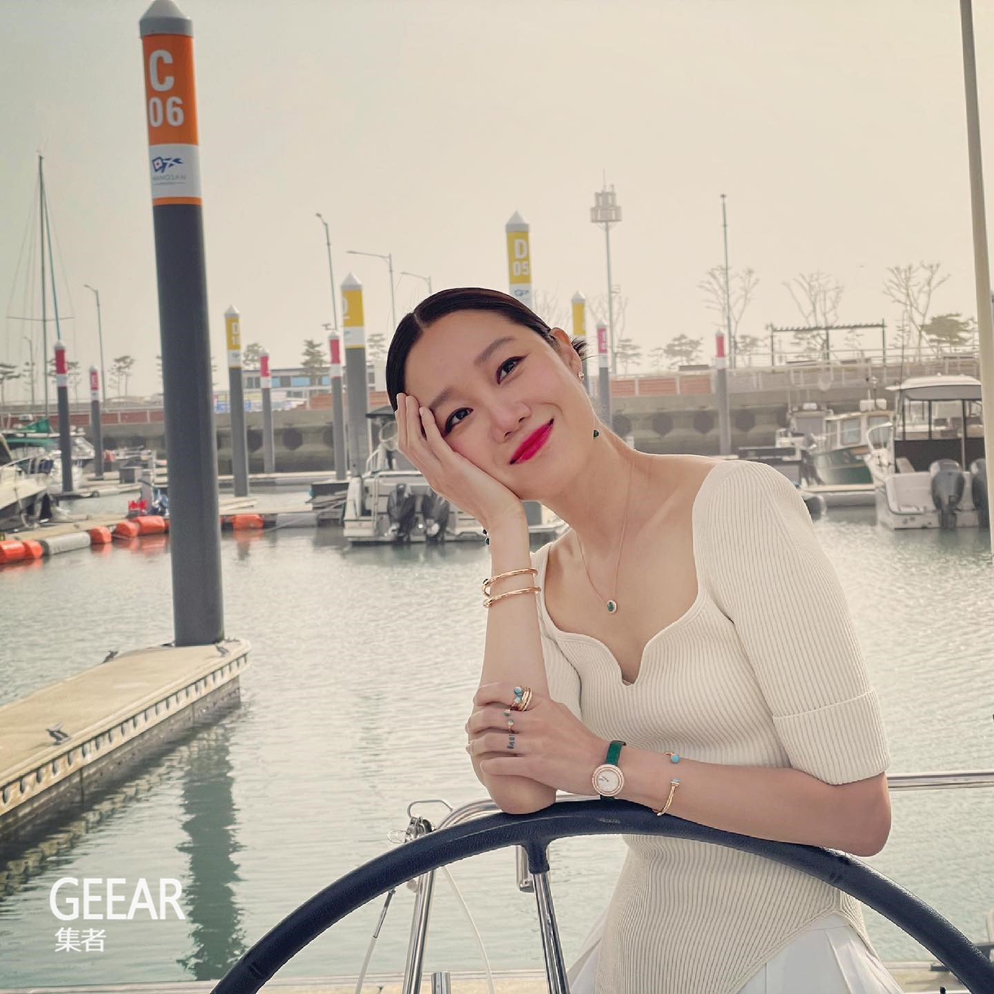 孔晓振|孔晓振悄悄晒出婚纱照,甜蜜告白Kevin Oh!