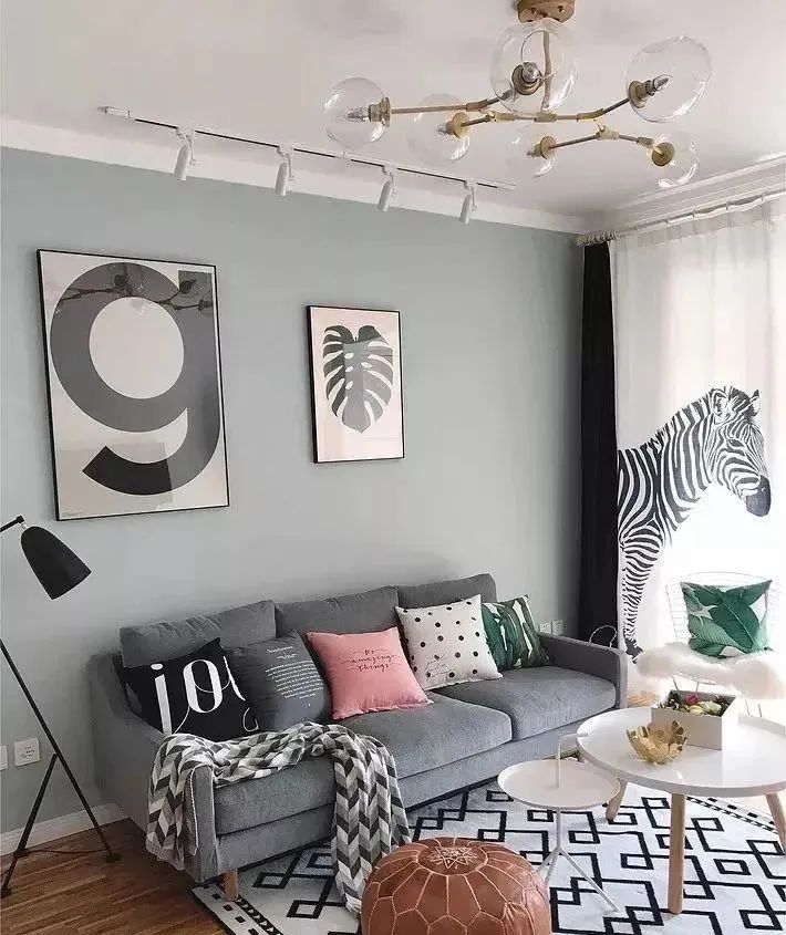 客厅别再乱装了,据说这才是2022年最流行的装修,漂亮大气!