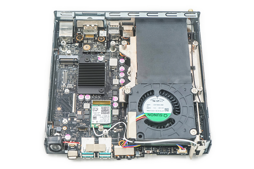 华硕|通电即可用的迷你电脑——华硕PB62家用商用两相宜的mini主机简单开箱测试分享