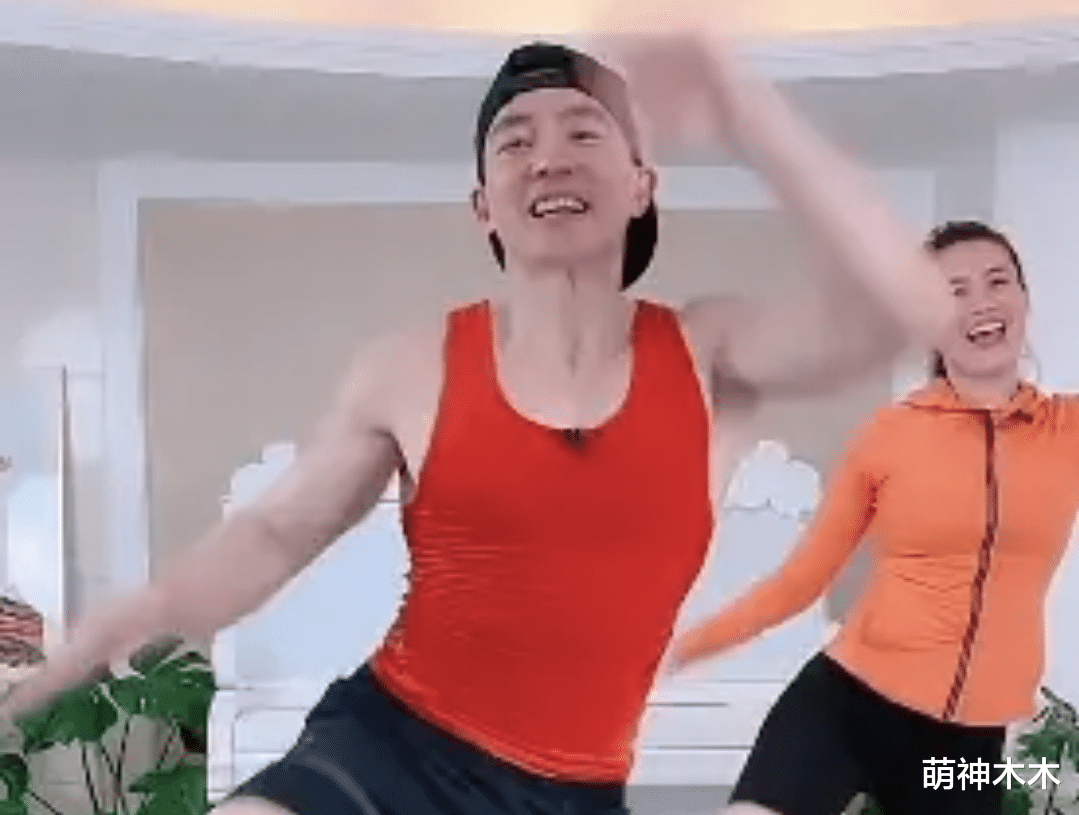 刘畊宏|刘畊宏太火！李佳琦直播间人气下滑，本人也忍不住来蹭热度