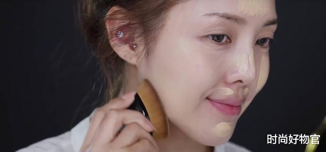 生图|有种“尴尬”叫女星生图，卡粉、起皮问题不断，网友“太尴尬了”