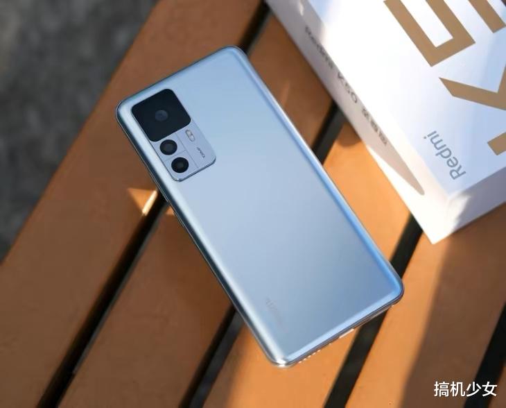 高通骁龙|双11爆款骁龙8+旗舰机，低至2379元起，12GB+512GB版本已卖断货