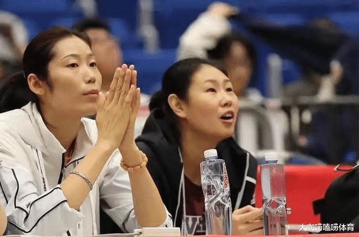 颜妮|中国女排王牌副攻恋情曝光？男方英俊浪漫+霸道示爱，已秘密结婚