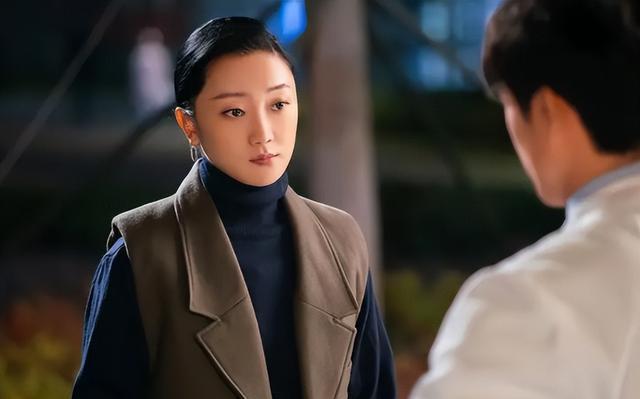 孙莉|《妻子的选择》：孙莉的皱纹，张瑶的脸，这部剧的滤镜好真实