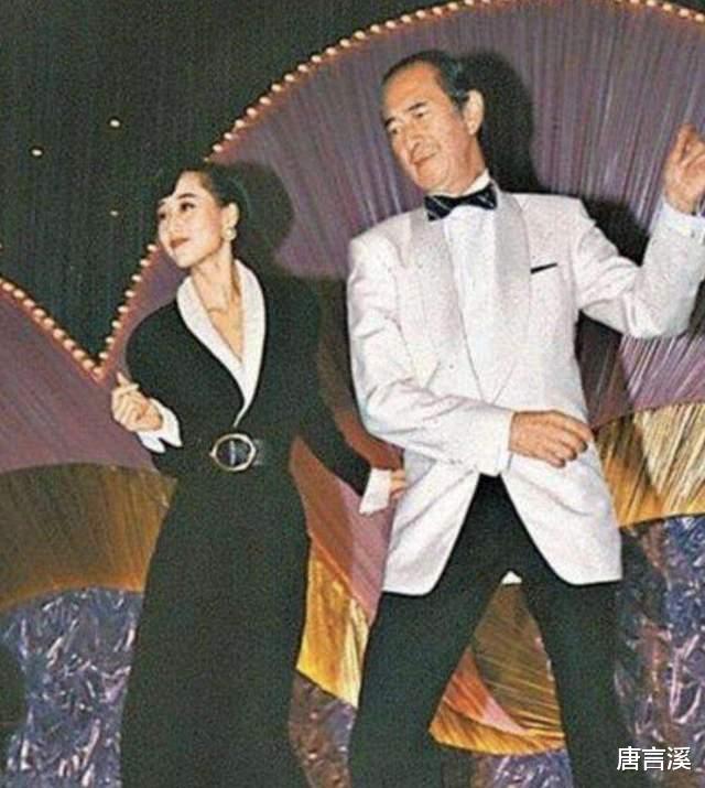 李连杰|李思：父亲是李连杰，母亲住在地下室10年，都说后妈女儿没我好看