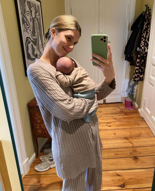 柏林三胎妈妈晒亲手布置的家,色彩搭配家具组合让人沉醉,大爱了