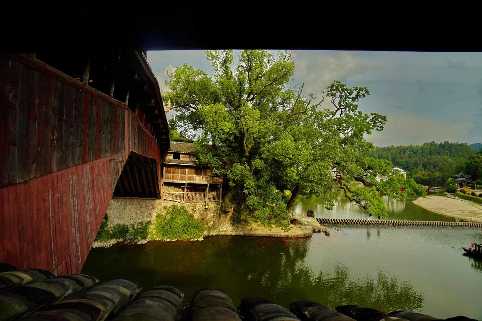 乡村旅游|世界最美廊桥北涧桥西桥头，一网红茶馆，记录着七年多的廊桥时光