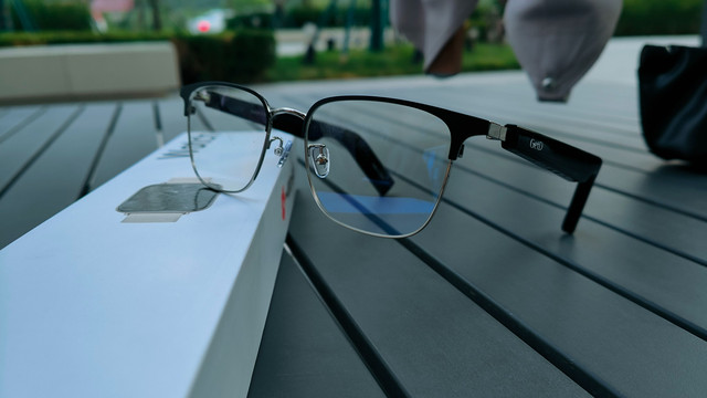 智能眼镜|GetD格多维智能眼镜评测：不仅是眼镜，还是一款蓝牙耳机！