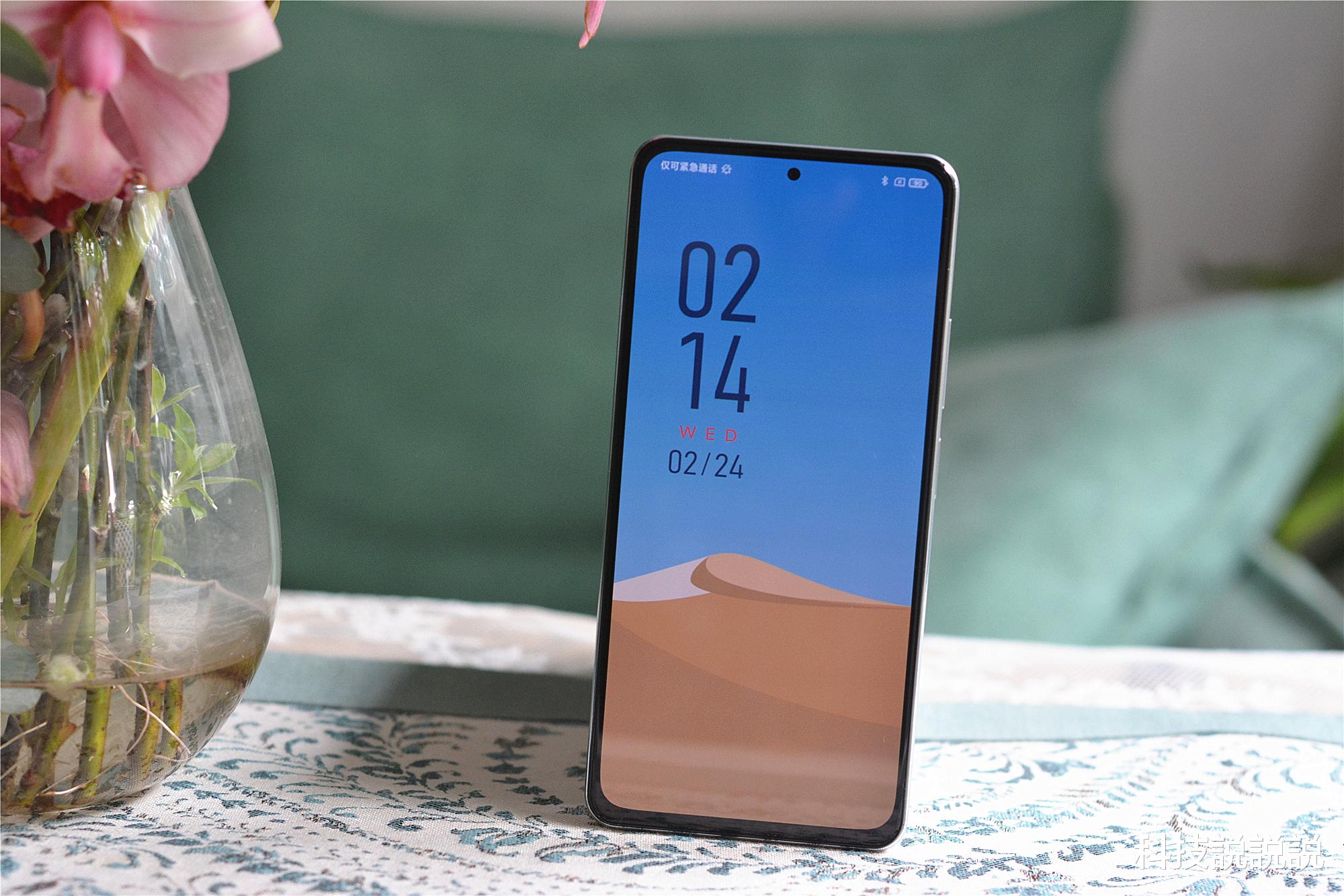 红米手机|12GB+256GB+33W闪充，跌至2099元，售价更良心
