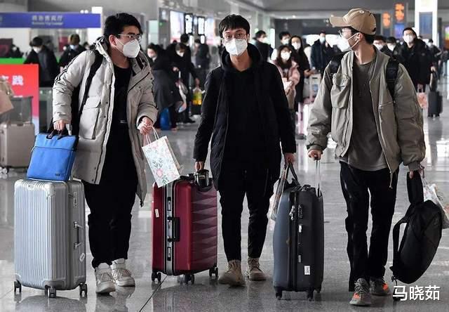 返乡不返乡应该由个人决定，用不着地方操心