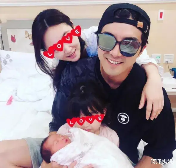 阮经天|前女友刚闪婚，他就官宣新恋情，这是较上劲了？