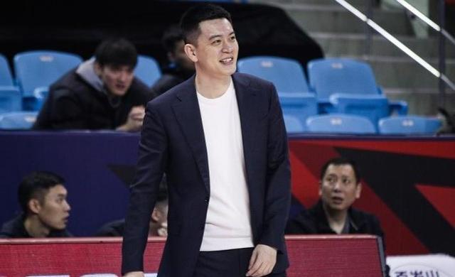 国际米兰|张镇麟20投5中太离谱，杜兰特都不敢这么干，杨鸣就这么惯着他？