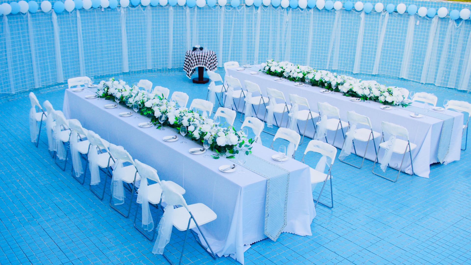 这样给女朋友过生日，她一定很高兴！