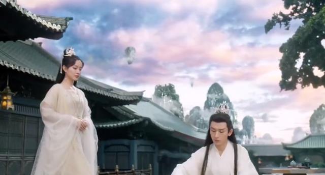 |沉香如屑：芷昔求颜淡把帝君让给她，颜淡含泪跳下忘川河