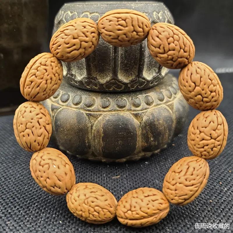 文玩|包浆变色后，最美的几种文玩