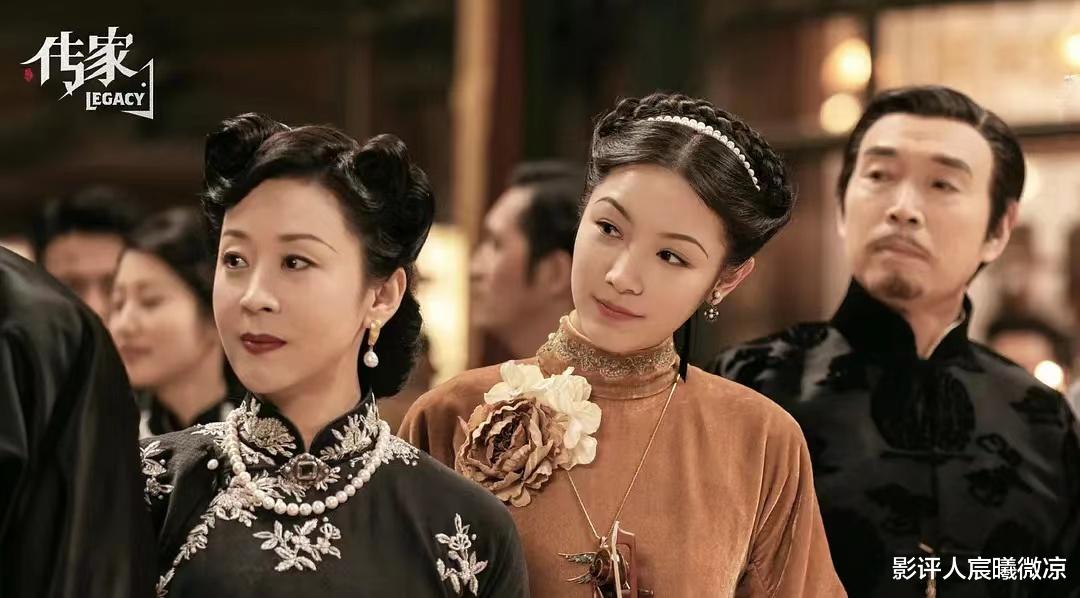 苗圃|《传家》：同样演豪门贵妇，苗圃、董璇角色对比，差异很明显