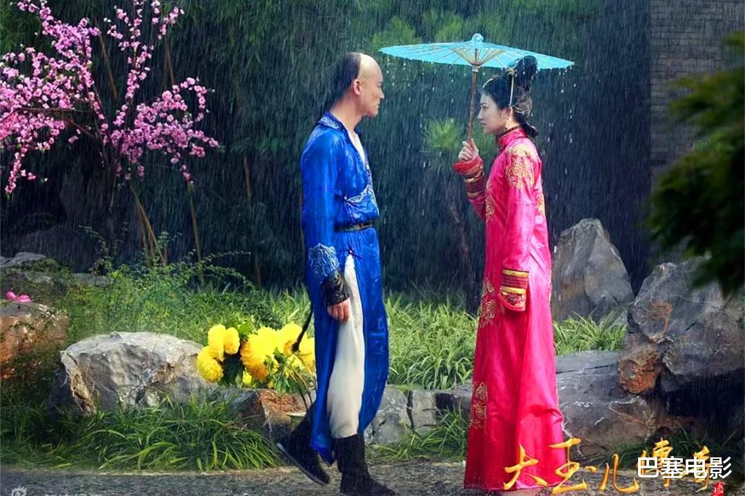 张子枫|“清装戏”别硬演，辫子头hold不住很尴尬，还有的女主让人眼疼