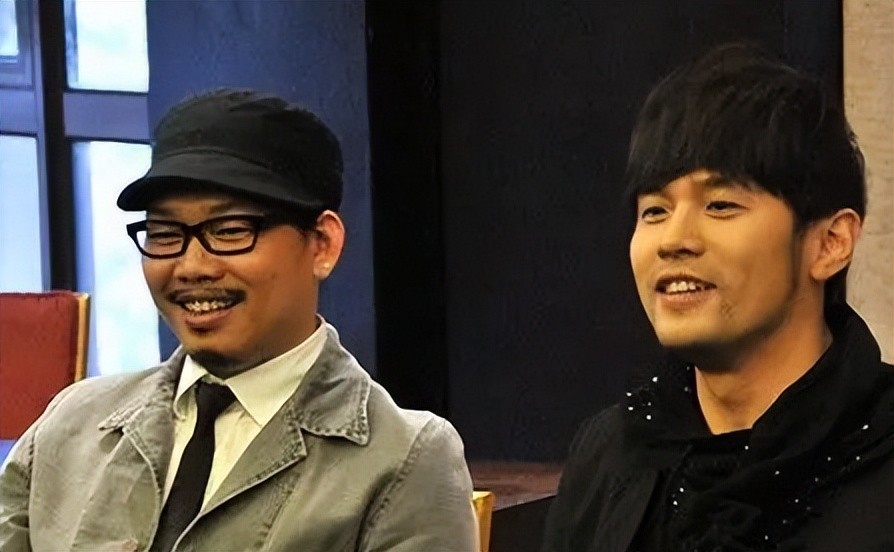 周杰伦|20多年过去了才知道:这两人被周杰伦记一辈子,不是没有道理的