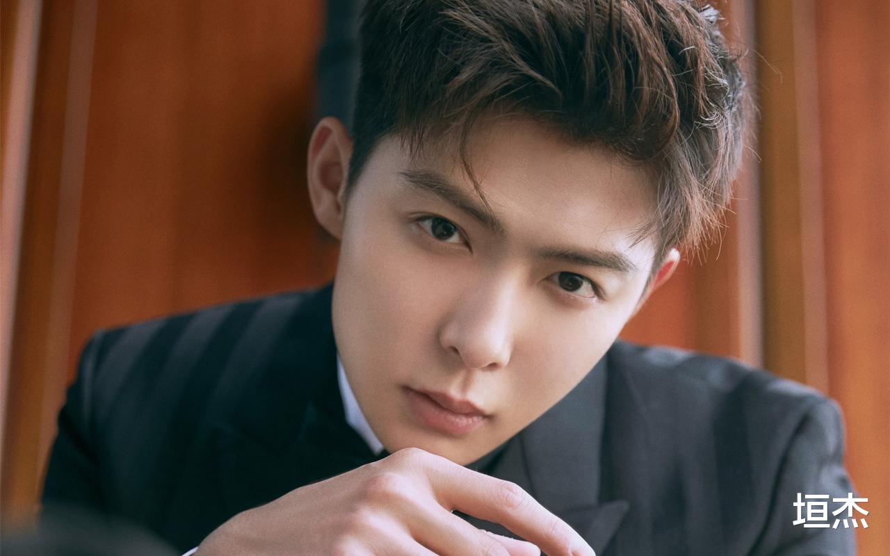 华晨宇|色字头上一把刀!明知是自取灭亡,为何还有明星“前仆后继”?