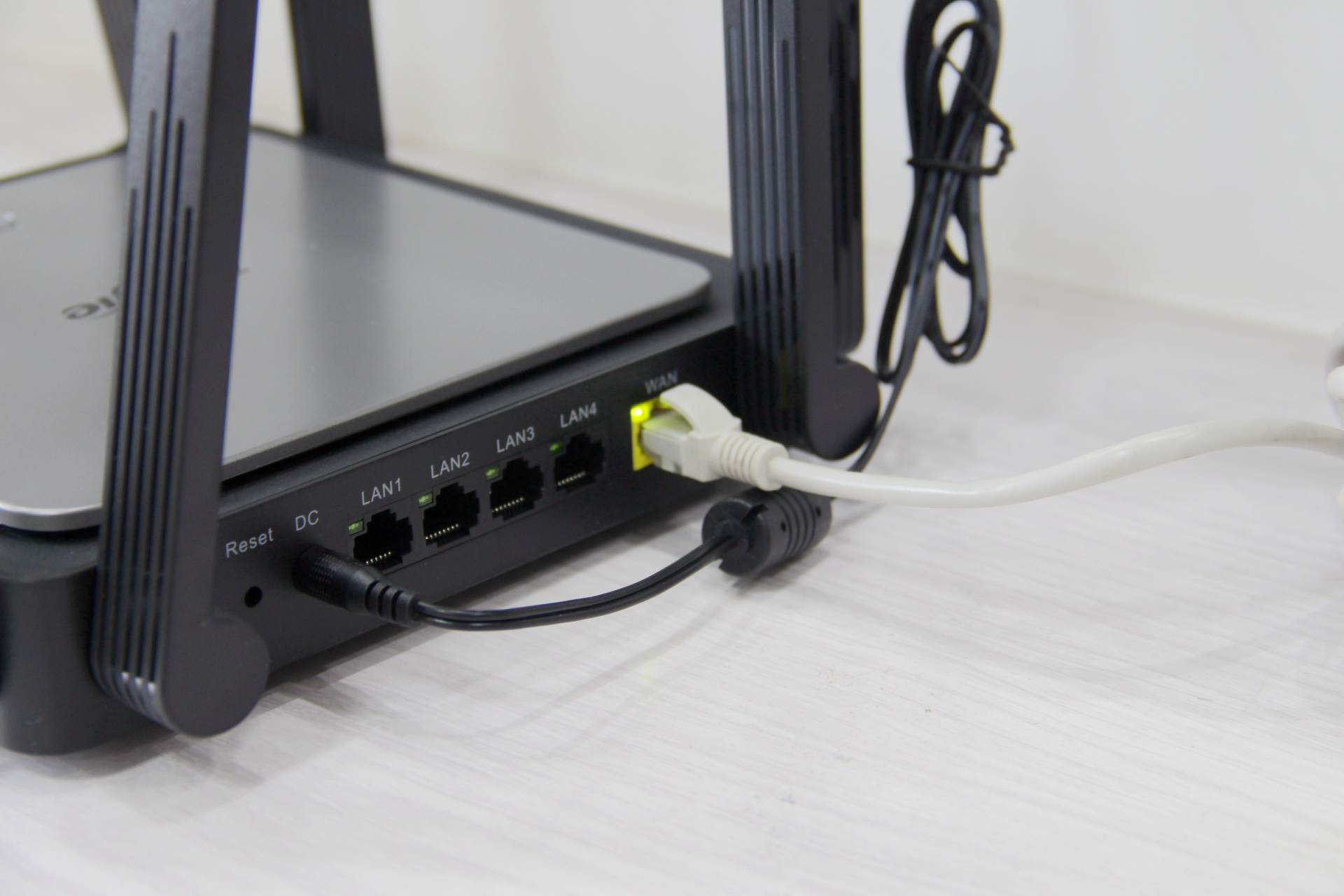 6g|房子大，WiFi信号覆盖不到？不存在，锐捷X32 PRO让信号一穿到底