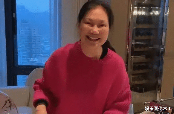 大S|大S被曝怀孕2个月，S妈亲自对台媒打假，遭网友调侃：打脸的还少