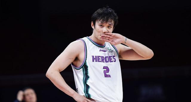 本泽马|山东男篮五人合同到期！到底孰走孰留？