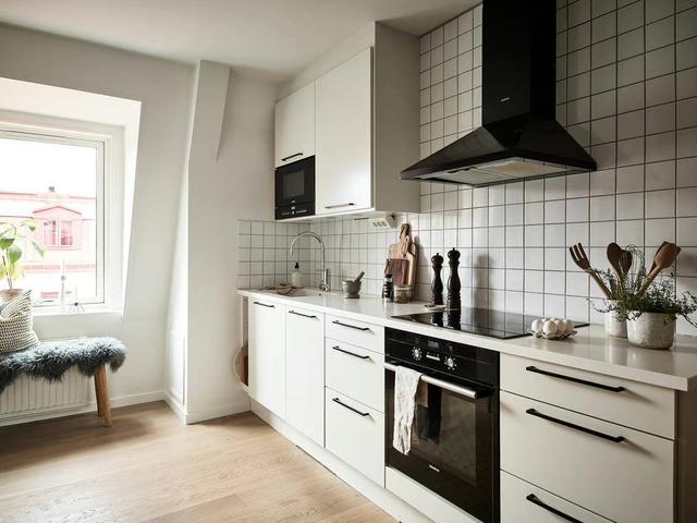 清新又接地气的小户型,米色调年轻有活力,平凡的家具搭出不俗感