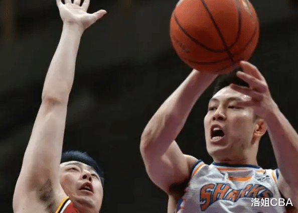 李春江|CBA三消息：辽宁强援正式回归，李春江坚持下棋，袁堂文遭遇放空