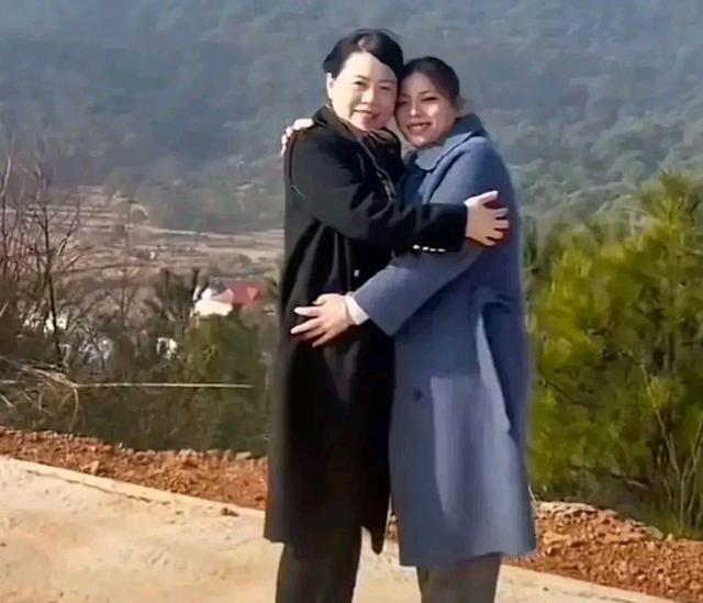 许敏|许家妮妮直播言论，将姚威清出许姚家族，许敏有儿子跟没儿子一样