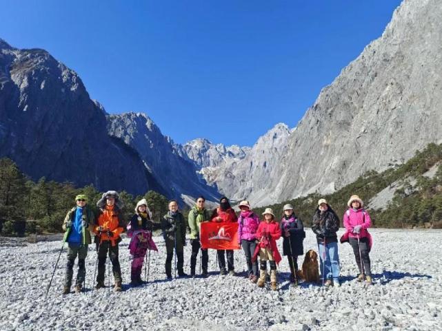 玉龙雪山|干河坝:云南丽江玉龙雪山脚下的一个绝美秘境