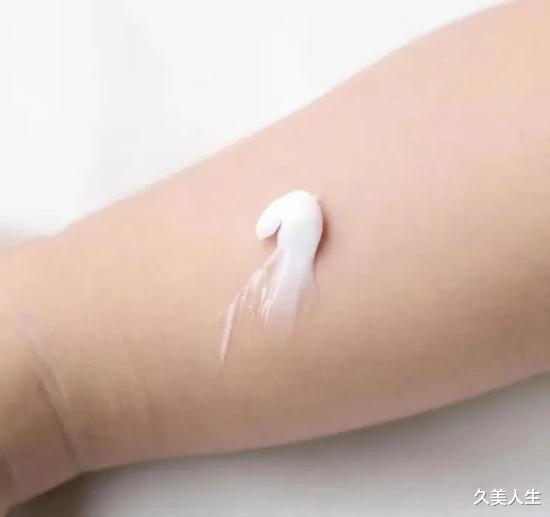 护肤品 千万别买！这些宝宝霜真的会毁容！