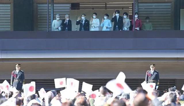 爱子公主|女王养成记:新年庆爱子公主气质绝佳,貌美佳子公主被碾压像跟班